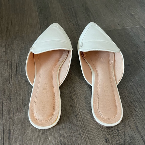 Women’s white slip on loafers, size 8. Like new. - Picture 3 of 3